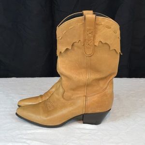 Laredo soft leather cowboy boots 8.5M